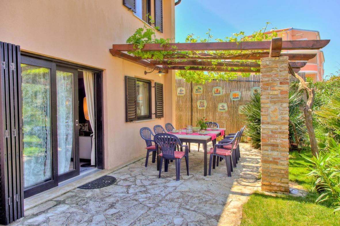 Villa Dolce Vita **** Премантура Екстериор снимка